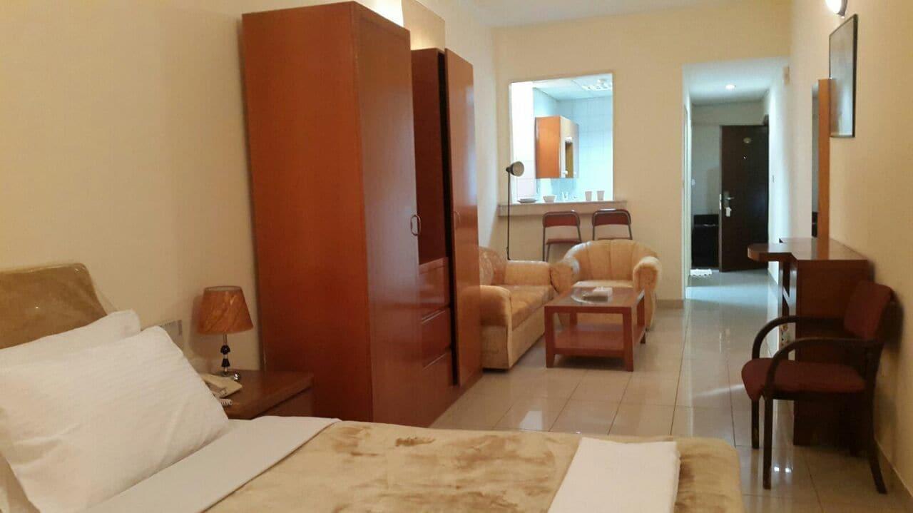 Al Raien Hotel Apartment Дубай Екстер'єр фото